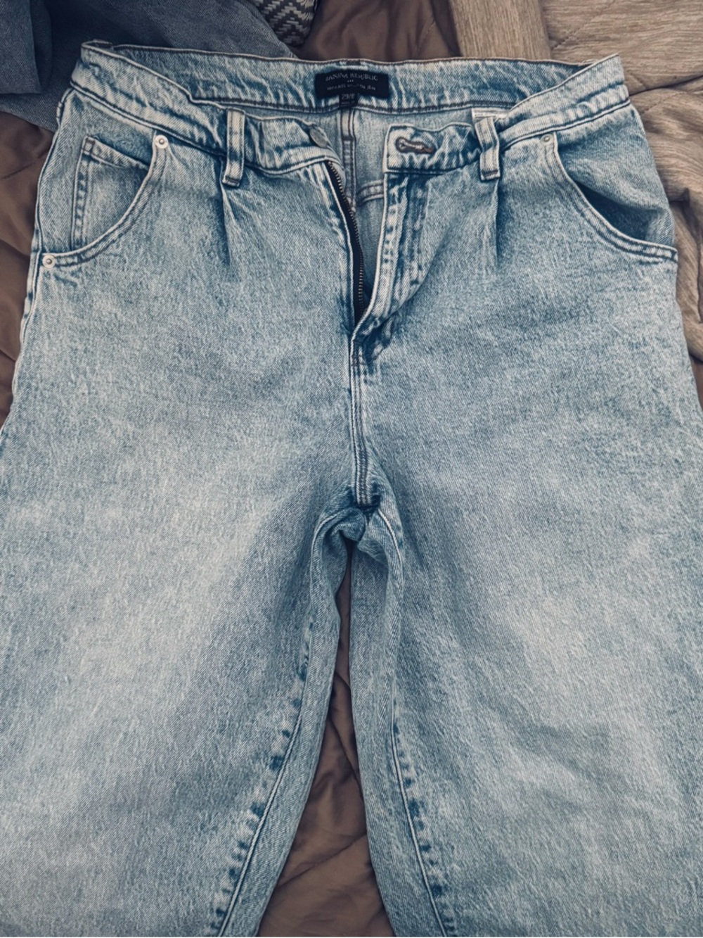 Banana Republic Light Blue High-Rise Balloon Jeans